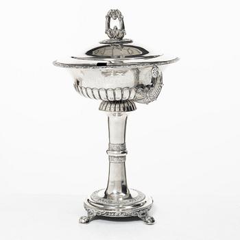 A Swedish silver Empire lided sugar bowl, mark of Carl Wilhelm Troselius, Stockholm 1834.
