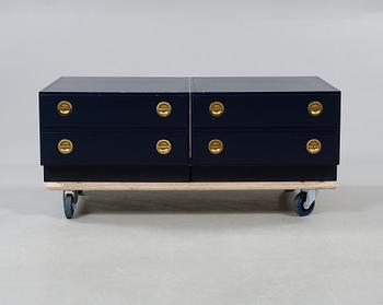 BYRÅAR, ett par, "Fembo", Thomas Jelinek, IKEA, 1970-tal.