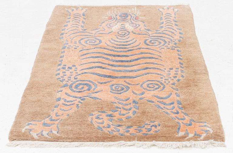 Rug, Tiger Rugs of Tibet Fund, Nepal, approx. 160 x 90 cm.