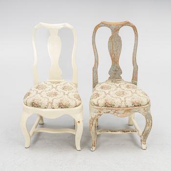 Rokoko, A pair of mid-18th century Rococo chairs.