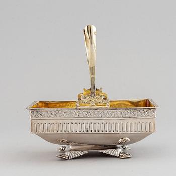 A russian parcel-gilt silver basket, Moscow 1830s.