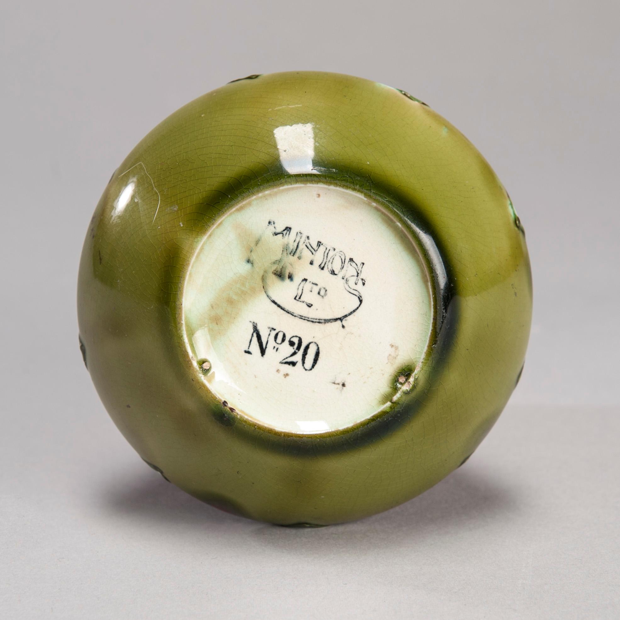 VAS, keramik, Minton, England, omkring år 1900.