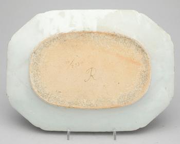STEKFAT, porslin, Kina, Qing dynastin, 1800-tal.