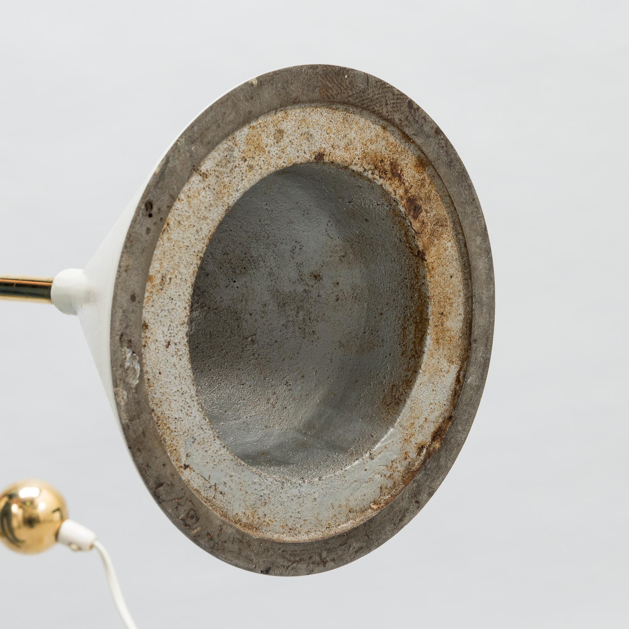 TAPIO WIRKKALA, A mid-20th century 'K 10-11' floor light for Idman, Finland.