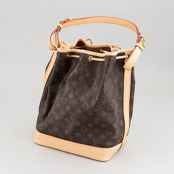 Louis Vuitton, a monogram canvas 'Noé' sholder bag.