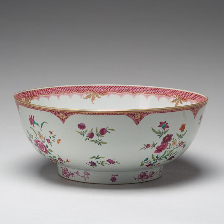 A massive famille rose punch bowl, Qing dynasty, Qianlong (1736-95).