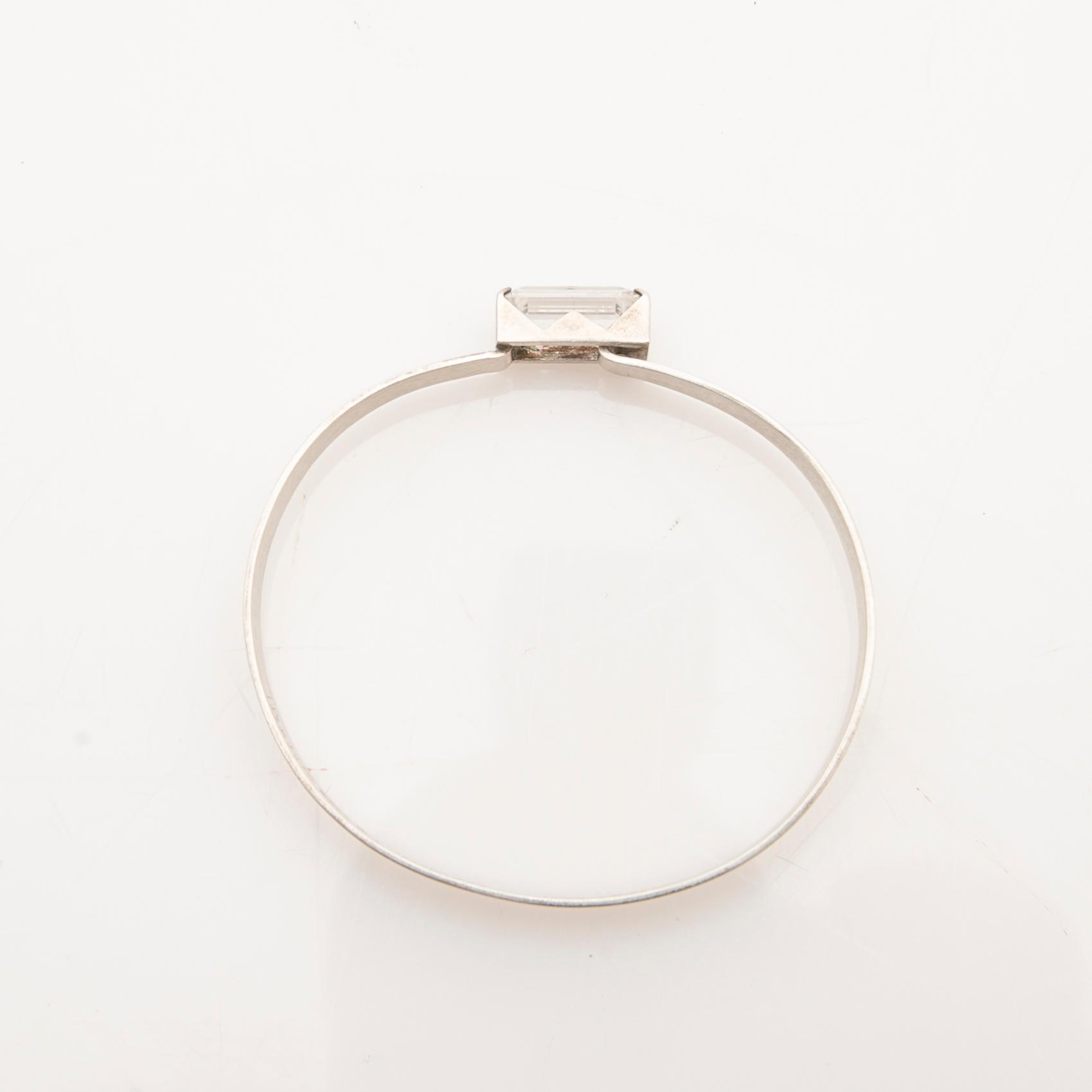 Åke Lindström för Bengt Erik Hallberg, armring, silver med bergkristall, 1973.