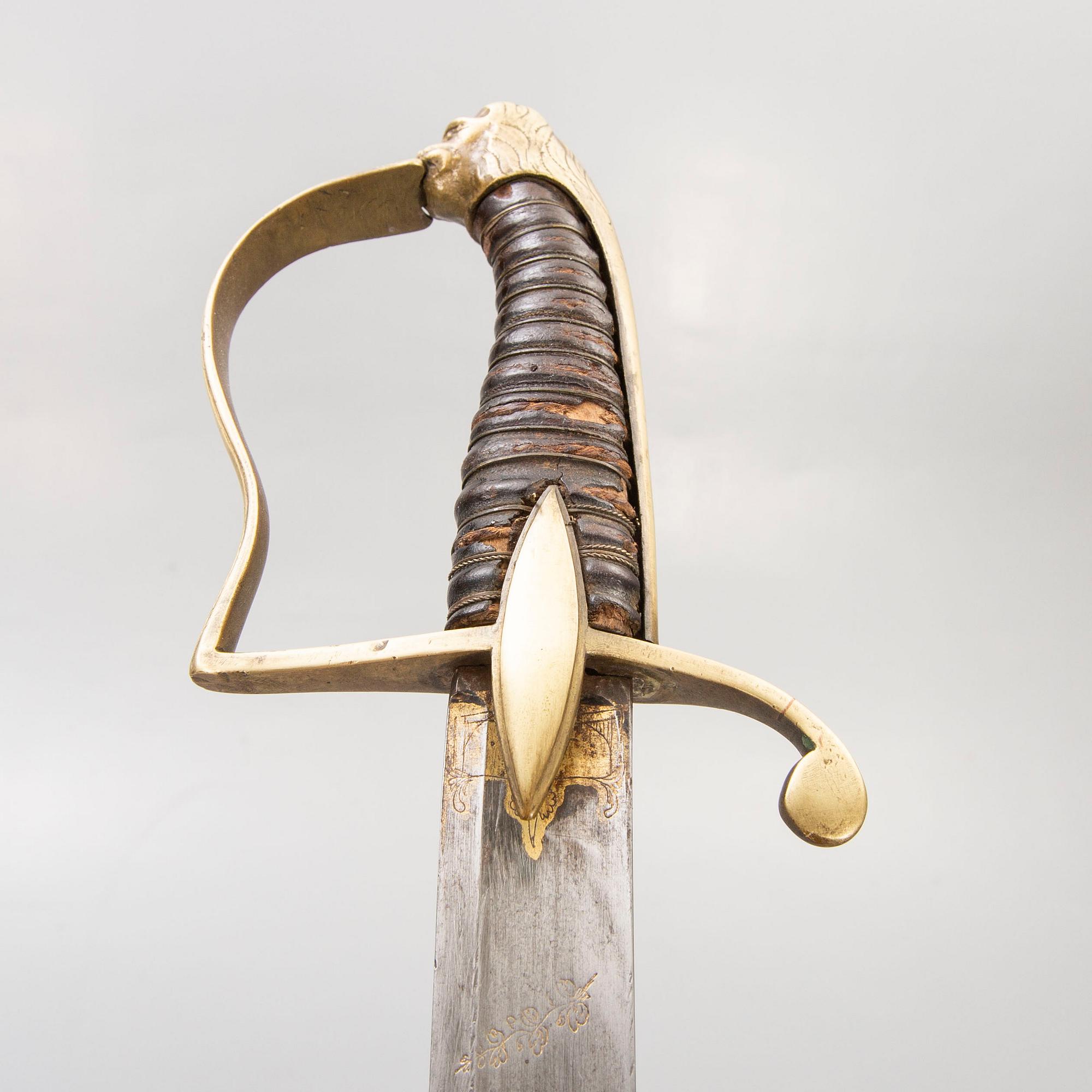 A French Husar officer sword around 1800-1810.