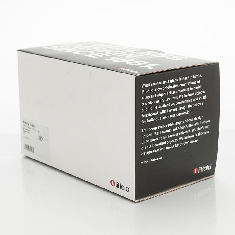 Oiva Toikka, An annual bird and egg 'Lakla', signed O. Toikka Iittala 2015.