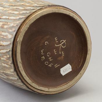 GUNNAR NYLUND, golvvas, stengods, "Rubus", Rörstrand.