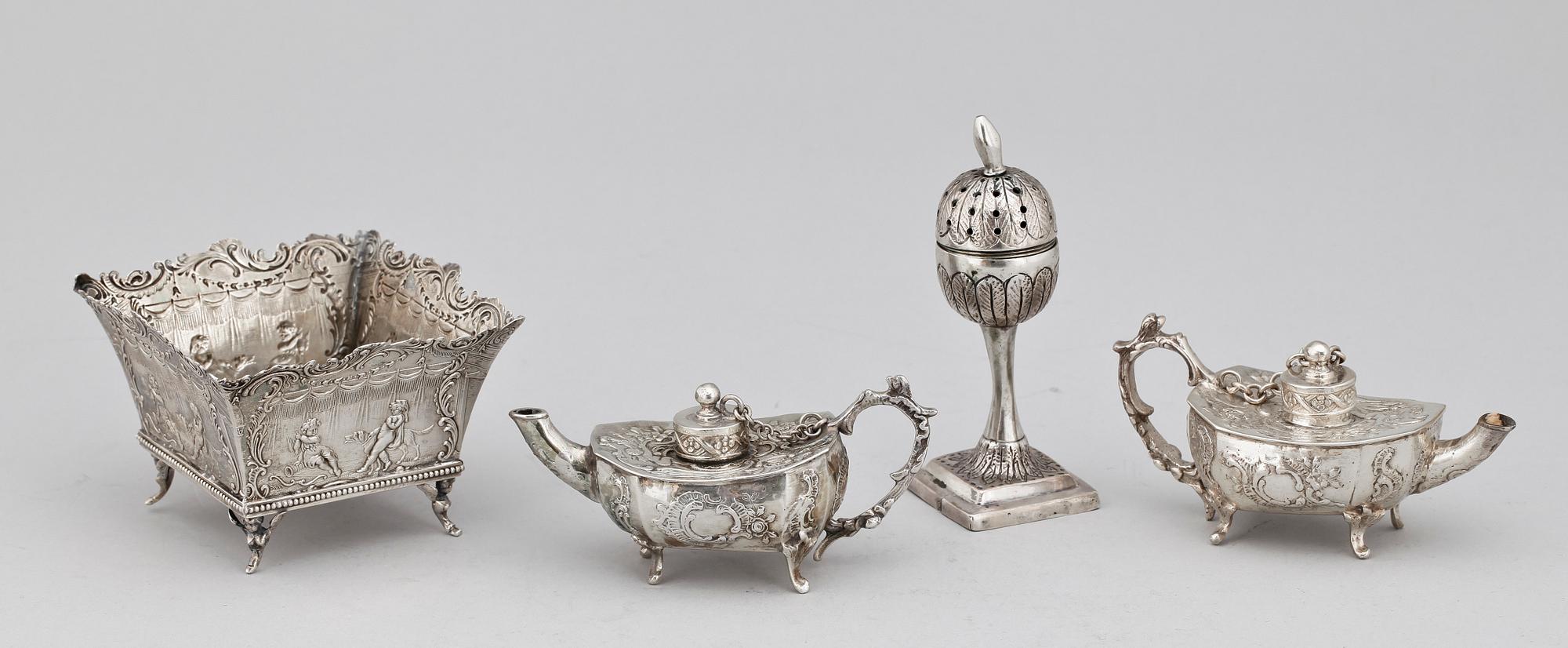 PARTI SILVER, bla Wien. 1800-1900-tal. Totvikt ca 300 gram.