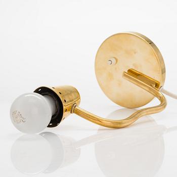 Pöytävalaisin, malli EV 60, Itsu 1900-luvun puoliväli.