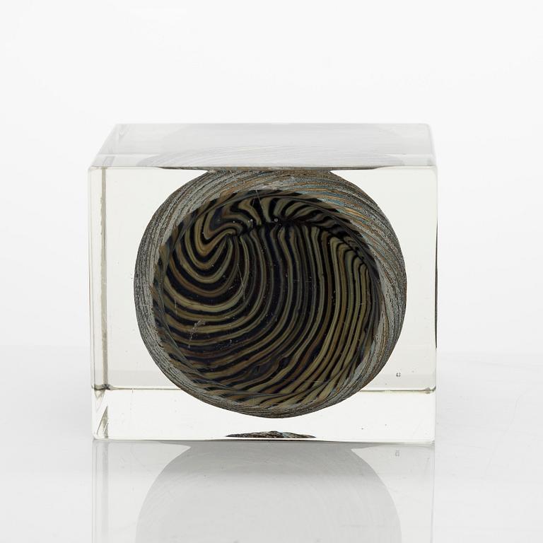 Oiva Toikka, vuosikuutio, signeerattu Oiva Toikka, Nuutajärvi 1980, numeroitu 716/1000.