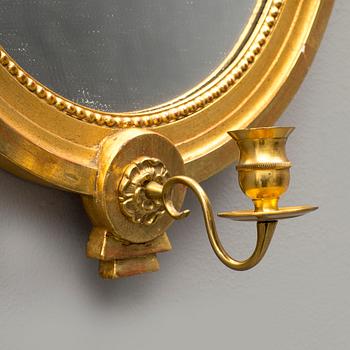 SPEGELLAMPETTER, ett par, gustaviansk stil, 1900-tal.