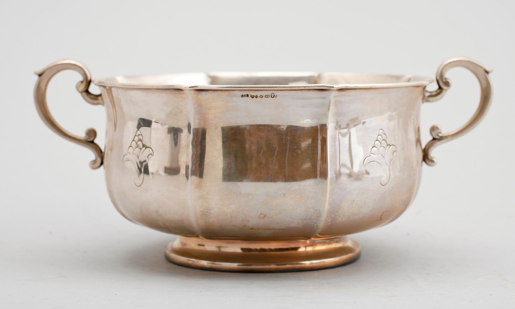 SKÅL, silver, GAB, Stockholm 1939. Vikt ca 594 g.