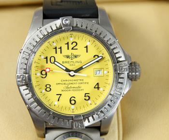 HERRARMBANDSUR, Breitling Avenger Seawolf Chronometer, i originalask.