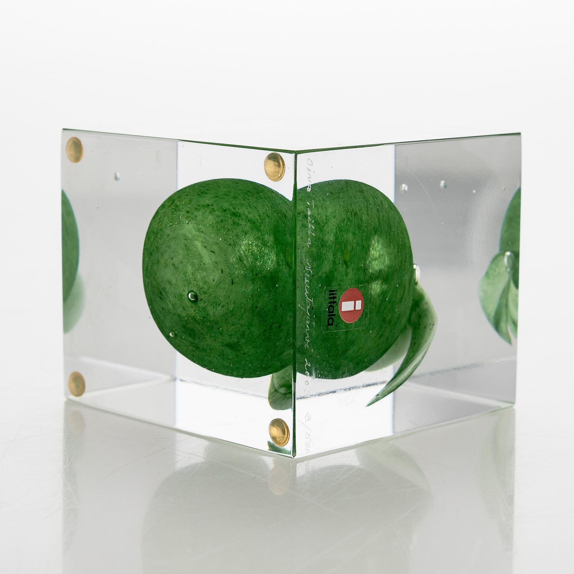 Oiva Toikka, årskub, signerad Oiva Toikka, 3/500. Nuutajärvi 2009.