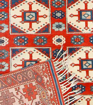 MATTA, orientalisk. 239 x 146 cm.