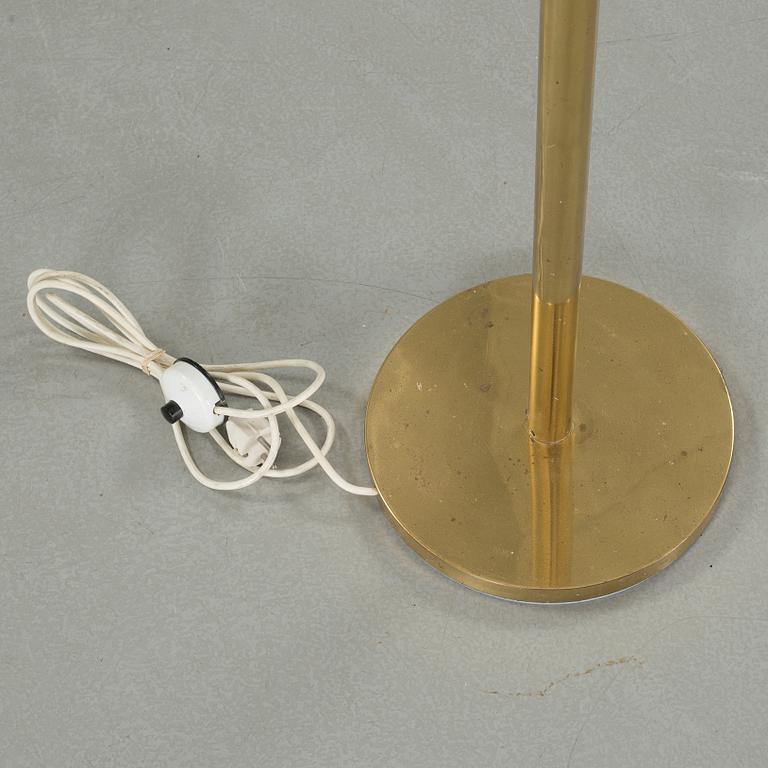 A floor lamp from the latter half of the 20th century.