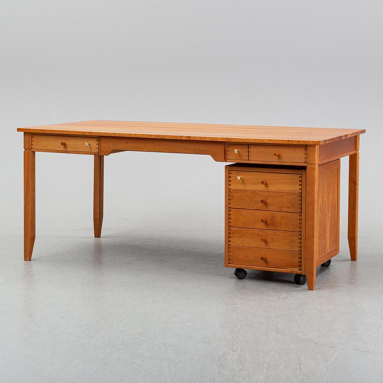 Nissen & Gehl, skrivbord, Naver collection, 2000-tal.