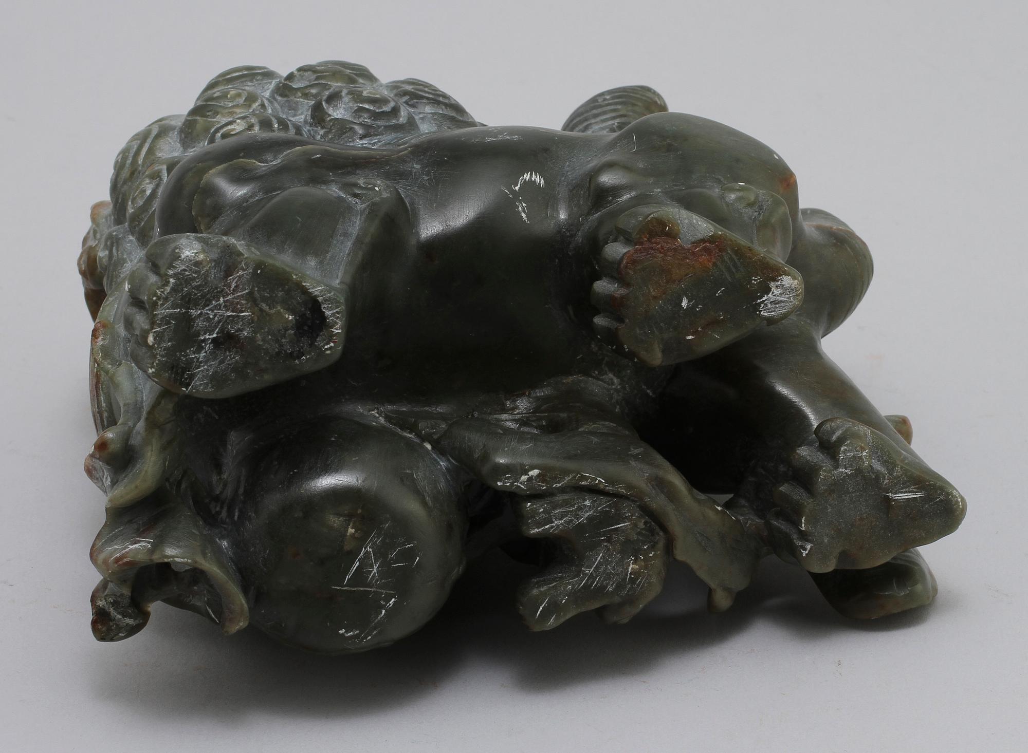 FIGURIN, soapstone, orientalisk, 1900-tal.