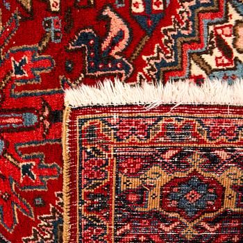 Carpet, semi-antique Heriz, northwestern Persia, approx. 390 x 305 cm.