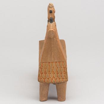 A STIG LINDBERG CERAMIC FIGURINE.