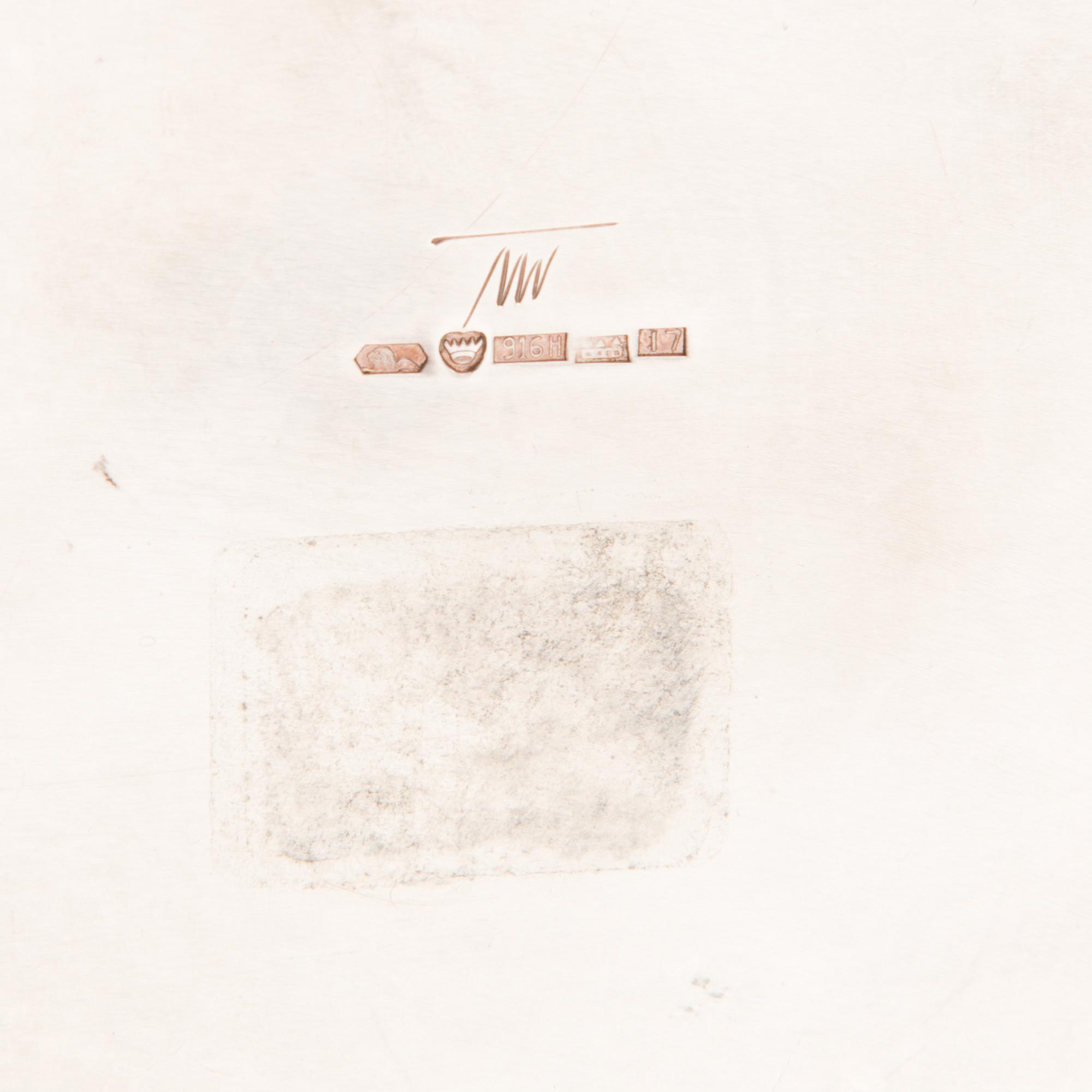 TAPIO WIRKKALA, KAFFEKANNA, SOCKERSKÅL OCH GRÄDDKANNA. Sign. TW. Silver, Kultakeskus, Tavastehus 1962 och -61.