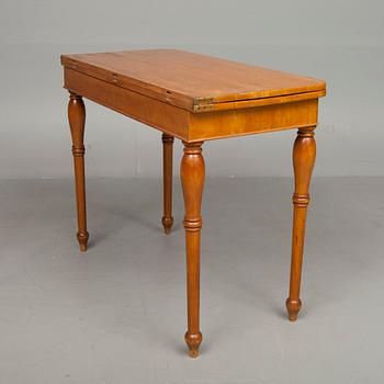 SPELBORD, biedermeier, 1800-talets mitt.