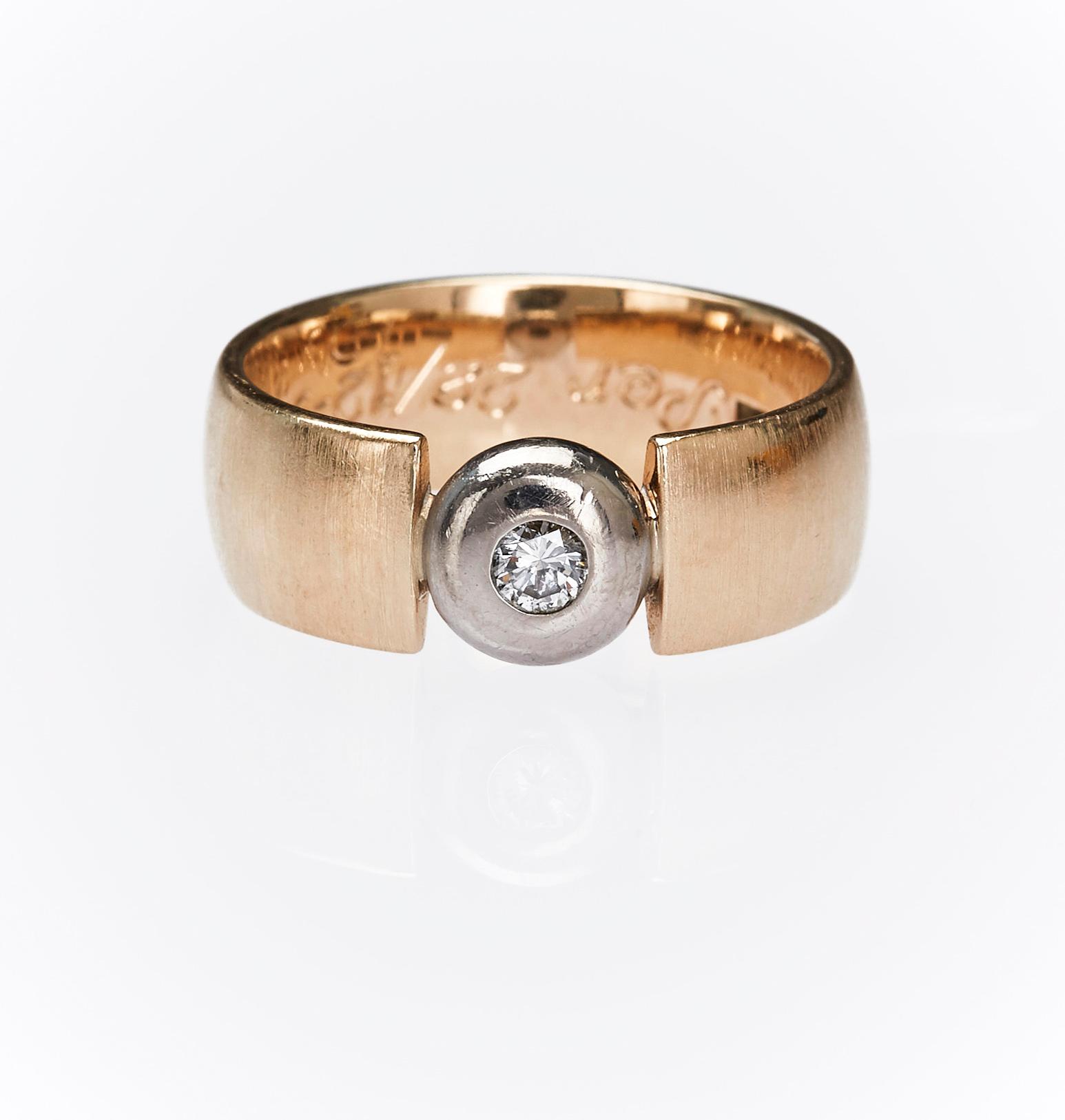 RING, med briljantslipad diamant, ca 0.10 ct.