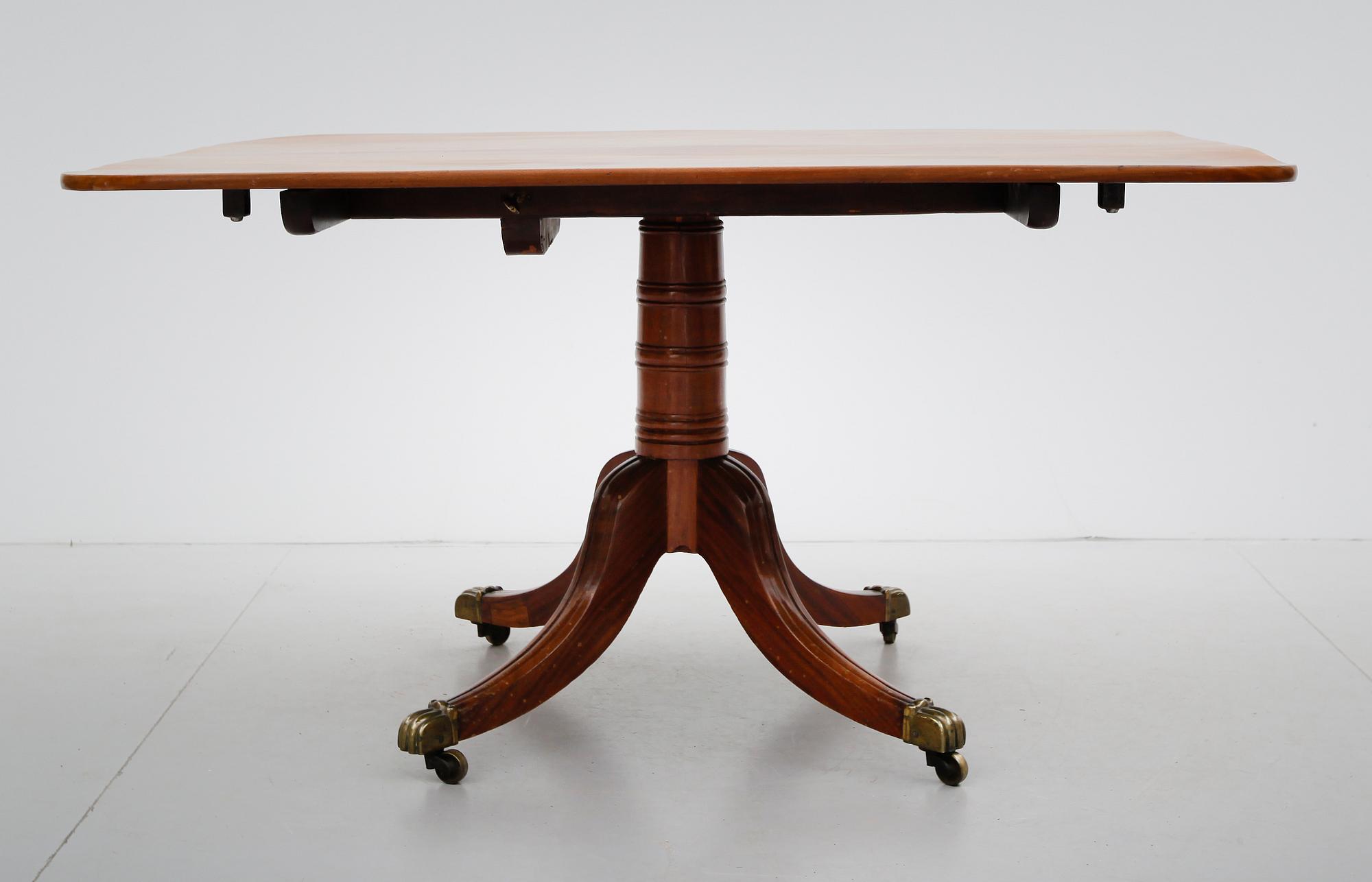 MATBORD, England, 1800-talets andra hälft.