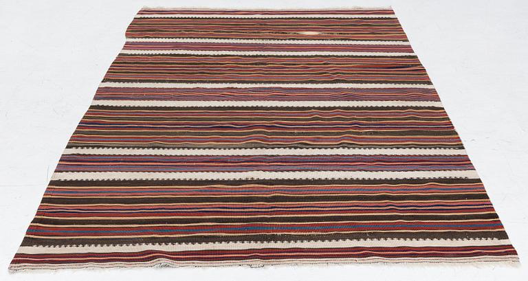 Rug, Kelim, semi-antique, approx. 272 x 155 cm.