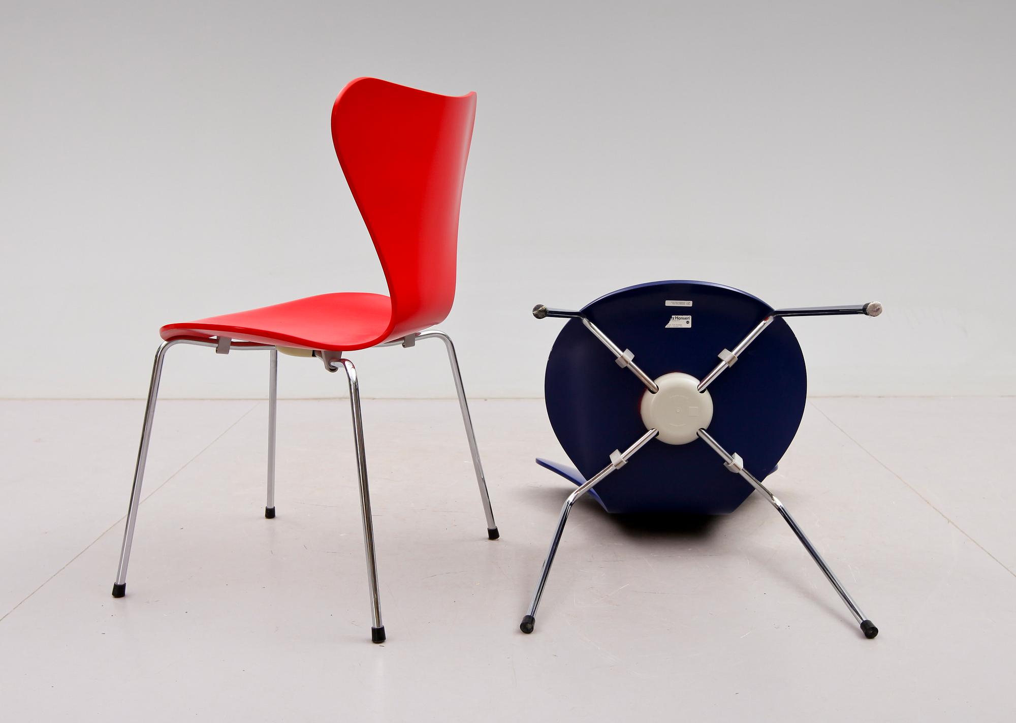 STOLAR, 2 st, "Sjuan", Arne Jacobsen, Fritz Hansen.
