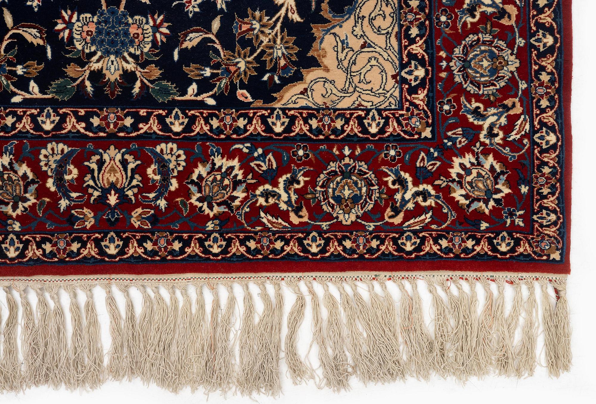 A semi-antique Isfahan signed (Ahmad) Seirafian, c. 173 x 107 cm.