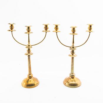 Kandelabrar ett par 1900-talets första hälft.