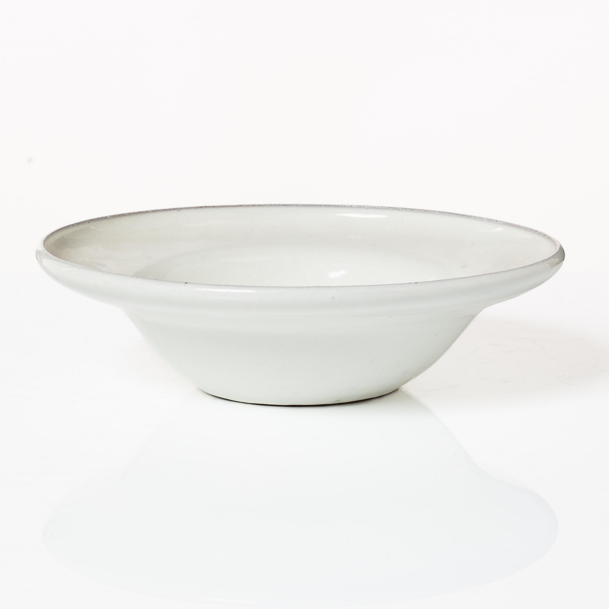 Kennet Williamsson, fyra keramiska objekt, varav tre signerade.