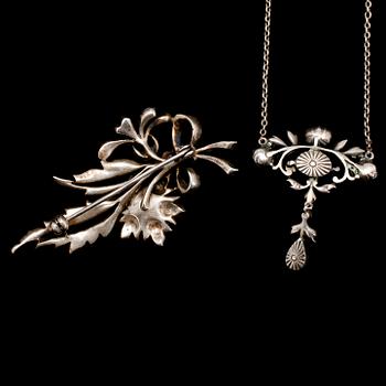 COLLIER OCH BROSCH, silver, tidigt 1900-tal.