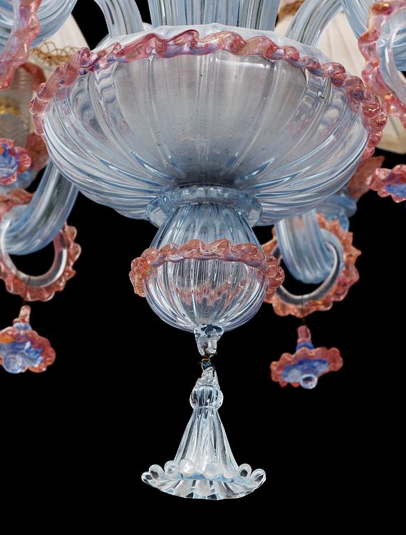 LJUSKRONA, glas, Venetiansk, 1900-talets mitt, h 56.