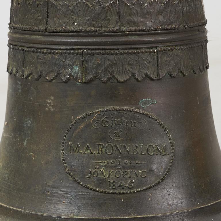 A bronze bell cast by M A Rönnblom, Jönköping 1846.