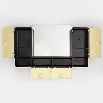 BADRUMSSKÅP SAMT SPEGEL, bland annat "Castore", Carrara & Matta, Torino, Italien, 1900-talets mitt.