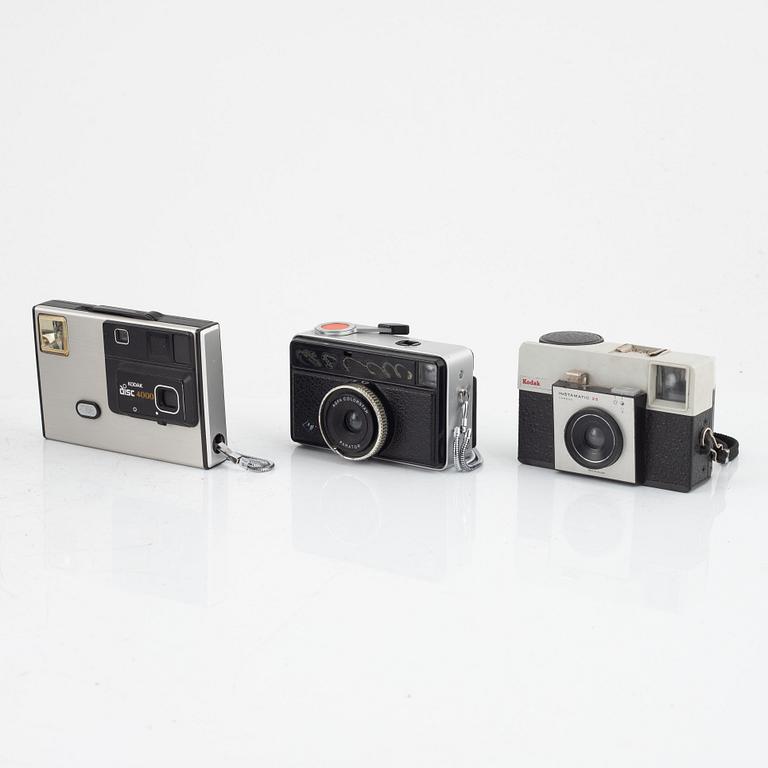 A collection of sex cameras, among otehr Kodak and Agfa. Second half of the 20:th century.