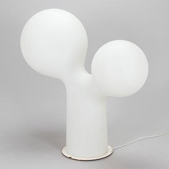 Eero Aarnio, lattiavalaisin, "Tupla kupla", ulkokäyttöön, Melaja Oy.