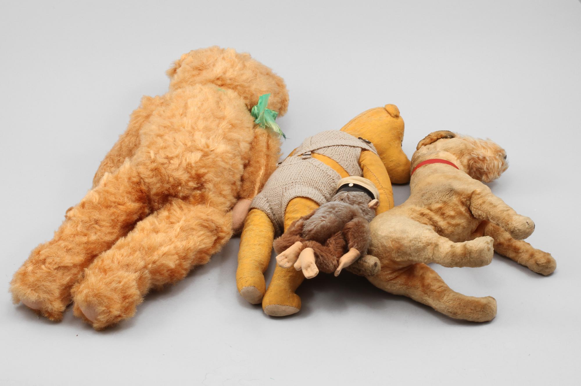 MJUKDJUR, 4 st, 1900-talets första hälft/mitt.