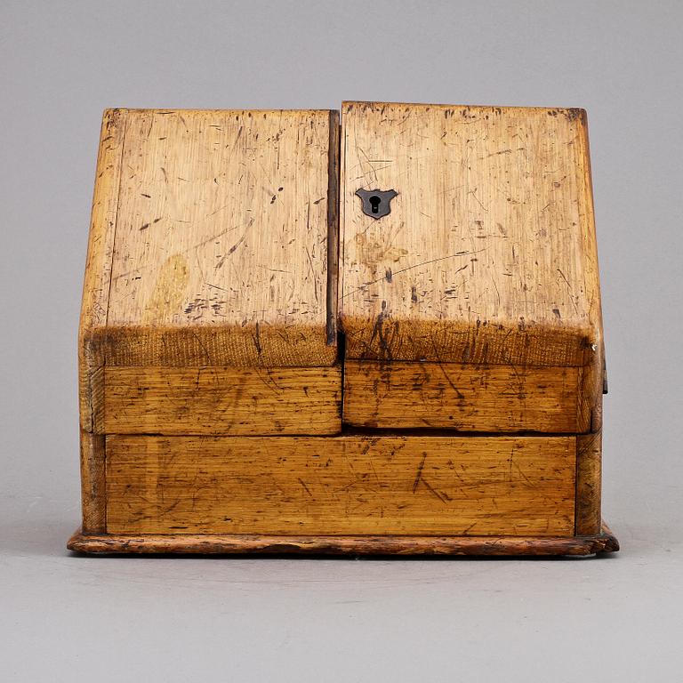 RESESCHATULL, 1800-tal.