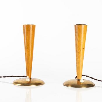 Bertil Brisborg, a pair of table lamps, Nordiska Kompaniet, 1940s-1950s.