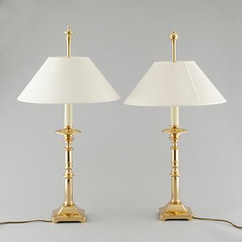 A table lamp from the latter half of the 20th century.