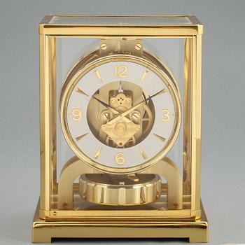 BORDSUR, Atmos, "Classic V", Jaeger-LeCoultre, Schweiz, 1900-talets andra hälft.