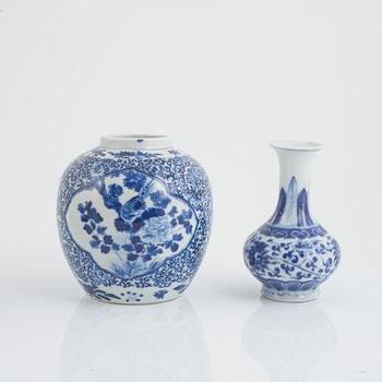 Two porcelain bowls, an urn and a vase, China, 19th-20th century.