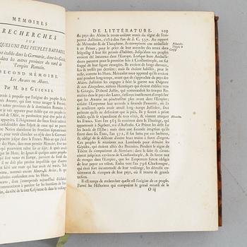 Histoire de L’Academie Royale des Inscriptions et Belles Lettres depuis son establissement jusqu’a présent. 35 volumes.