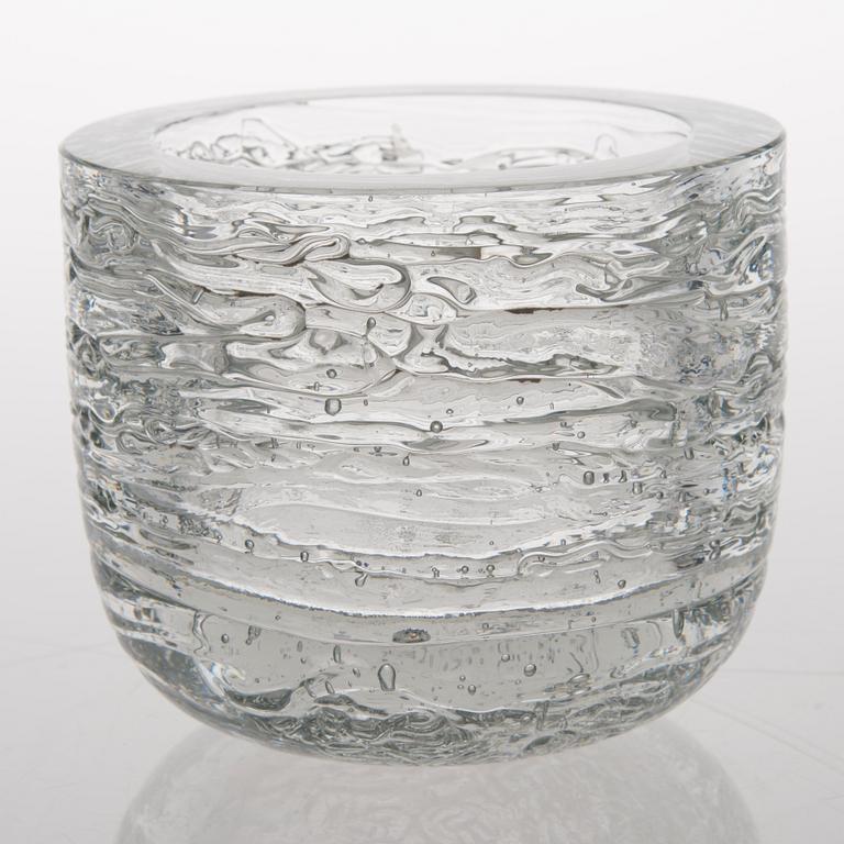 A glass vase of the 'Arkipelago' series for Iittala, signed Timo Sarpaneva - 3144. Iittala.